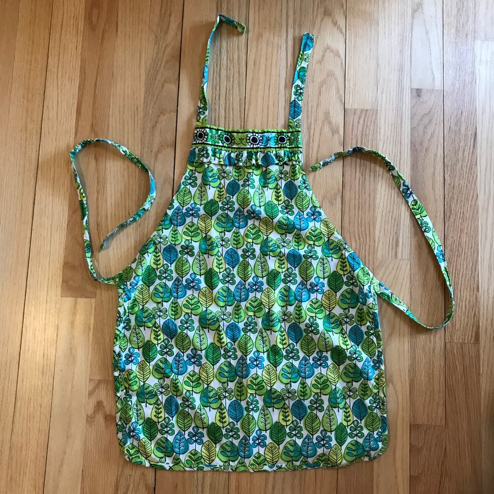 Vera Bradley Green leaves Full Apron for Girls